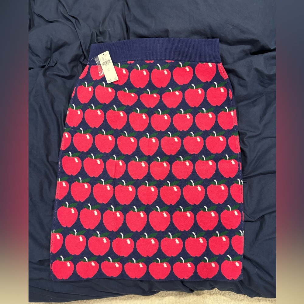 Maeve Anthropologie knit Apple skirt